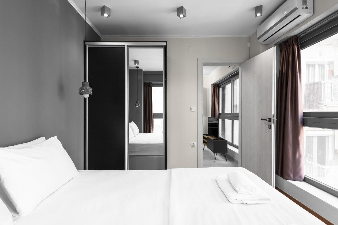 Westay Apartments, The Luxury Suites Szaloniki Kültér fotó